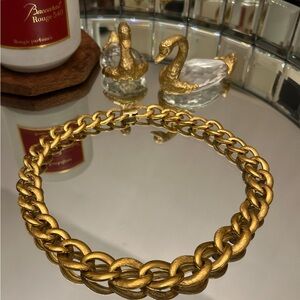 Monet Bold Gold Necklace